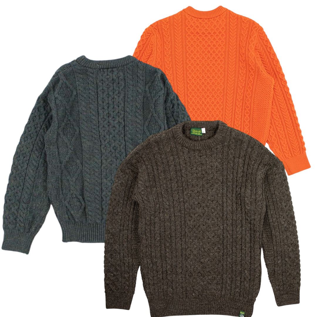 25x COLOURFUL ARAN KNITWEAR